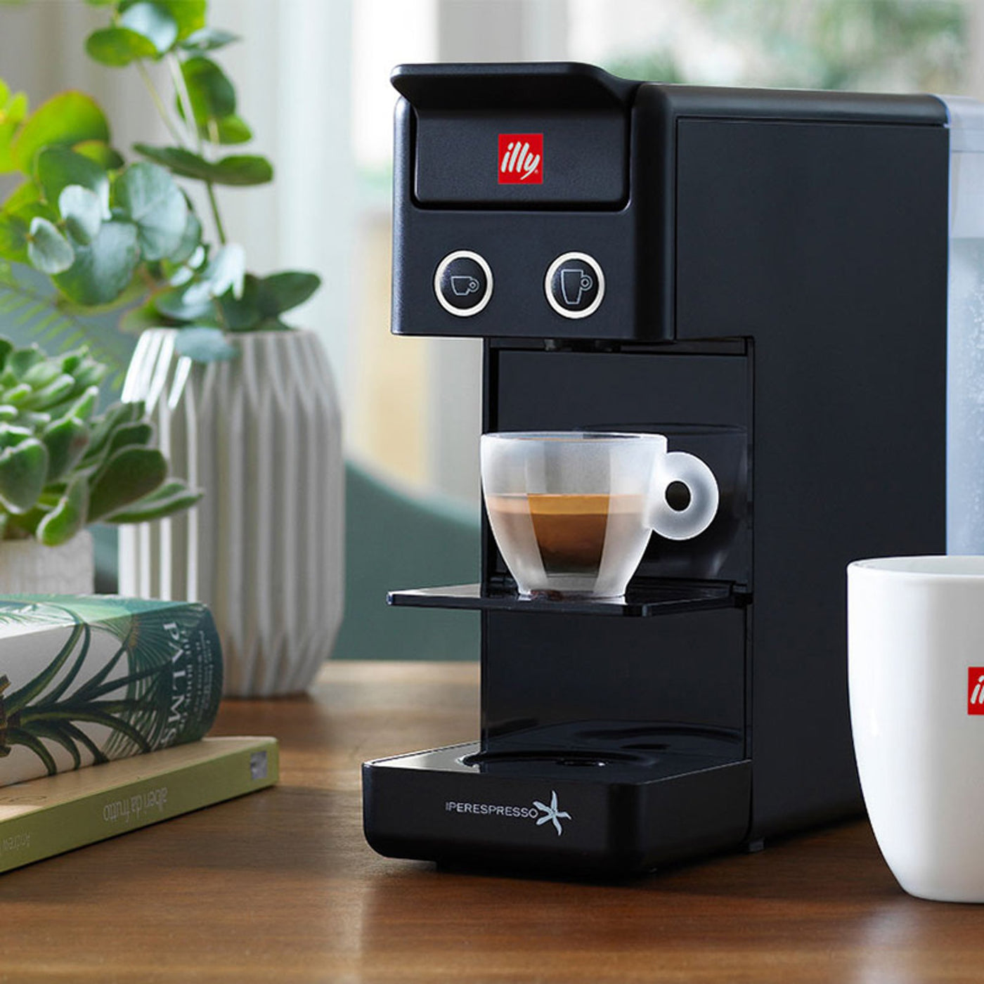 Illy Y3.3  Single Serve Espresso Maker