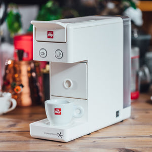 illy コーヒーメーカー　Y3.3 Coffee machine Illy Y3.3 EC, red – I love coffee